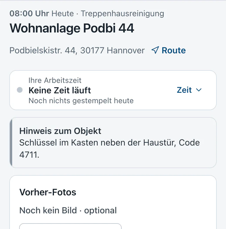 Job before the start: site note with key location and code, below it the before photos